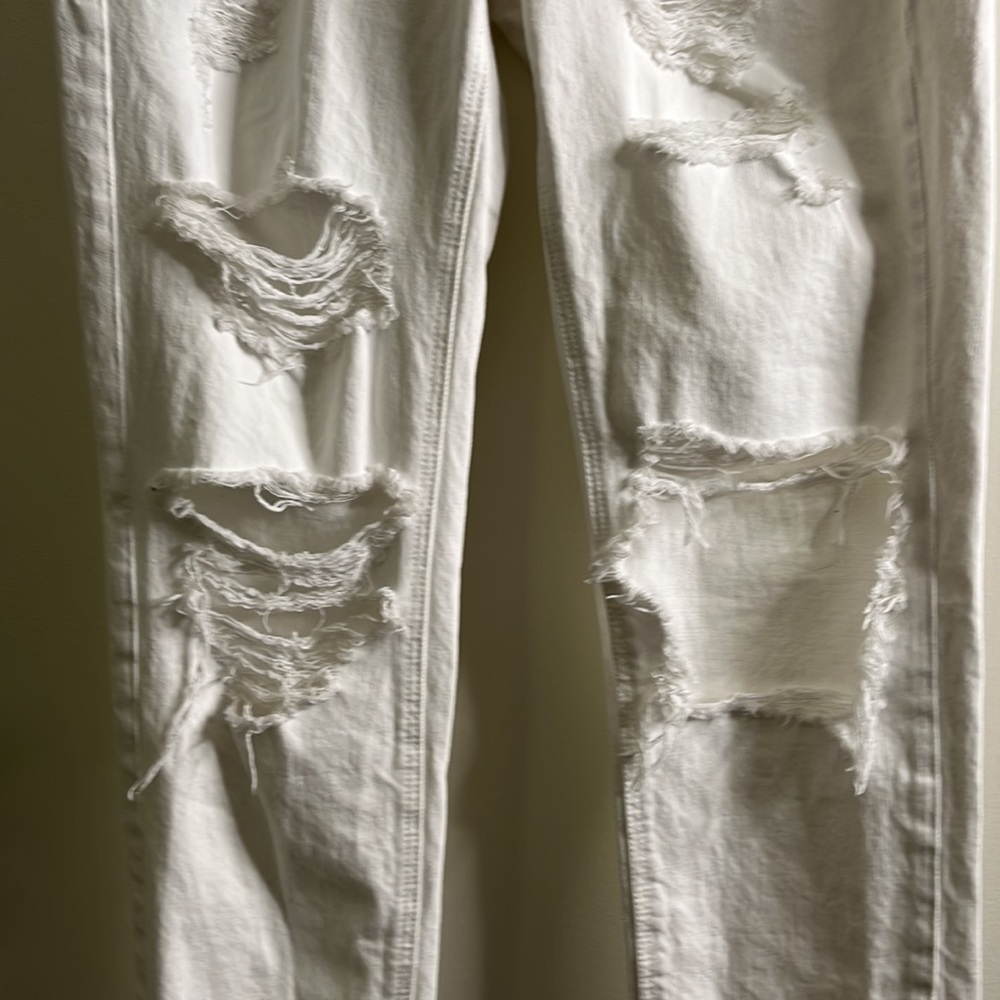 American Eagle Outfitters White Distressed Boyfriend Jeans - Picture 3 of 15